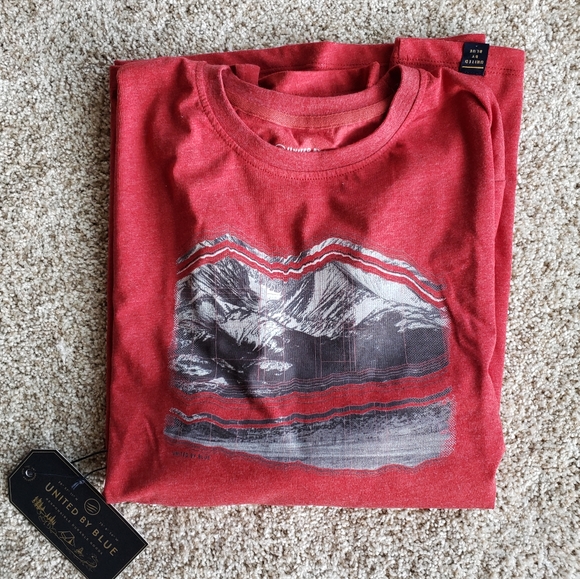 United By Blue Long Sleeve Tee Large NWT - Picture 2 of 6